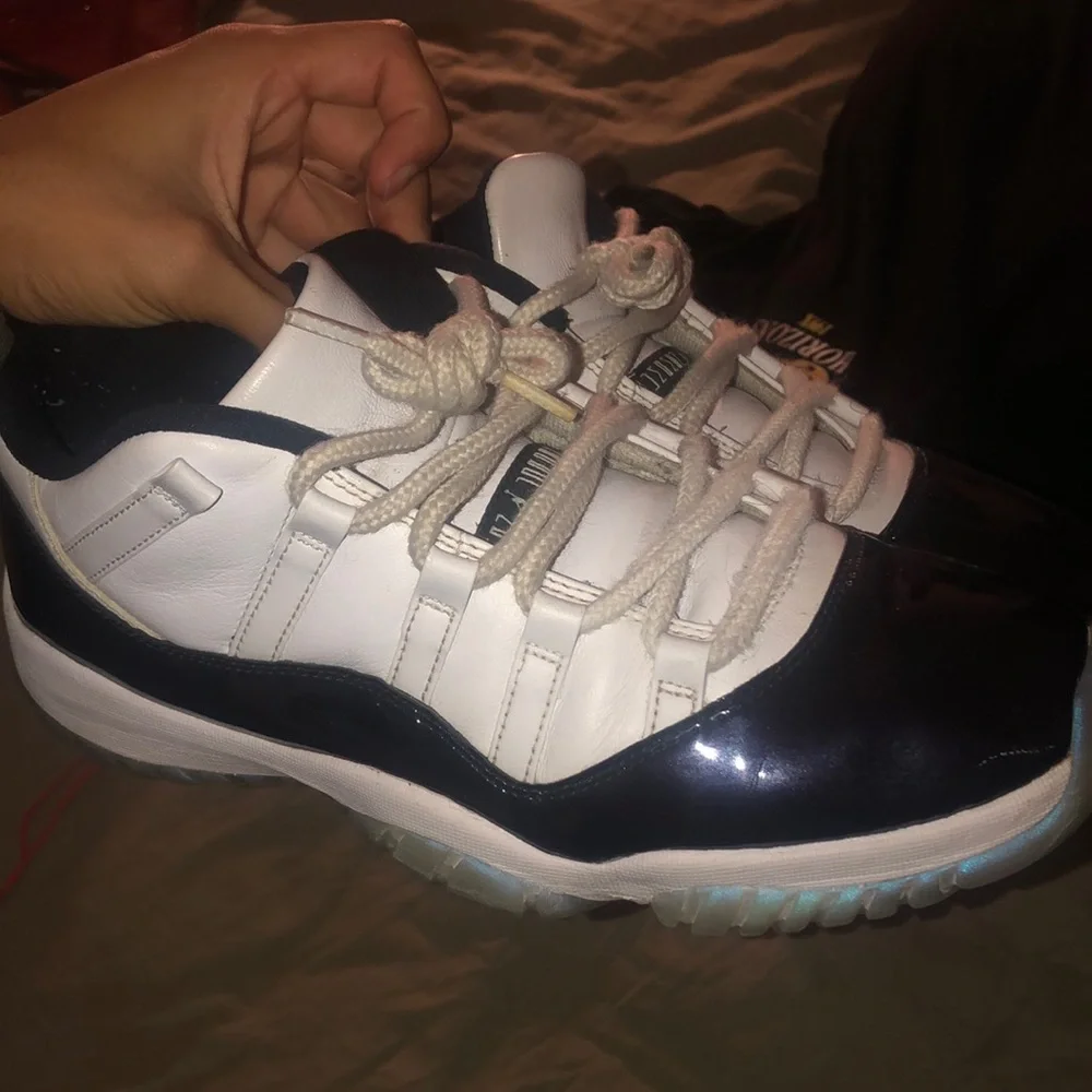 Jordan 11 Emeralds - Picture 1 of 1